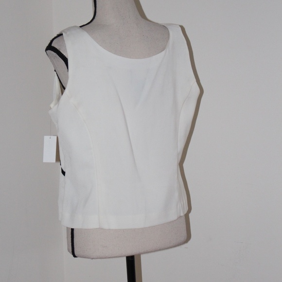 Bundle Positive Attitude, Yellow Blazer, top & black ivory jacket, top & pants - Picture 15 of 16